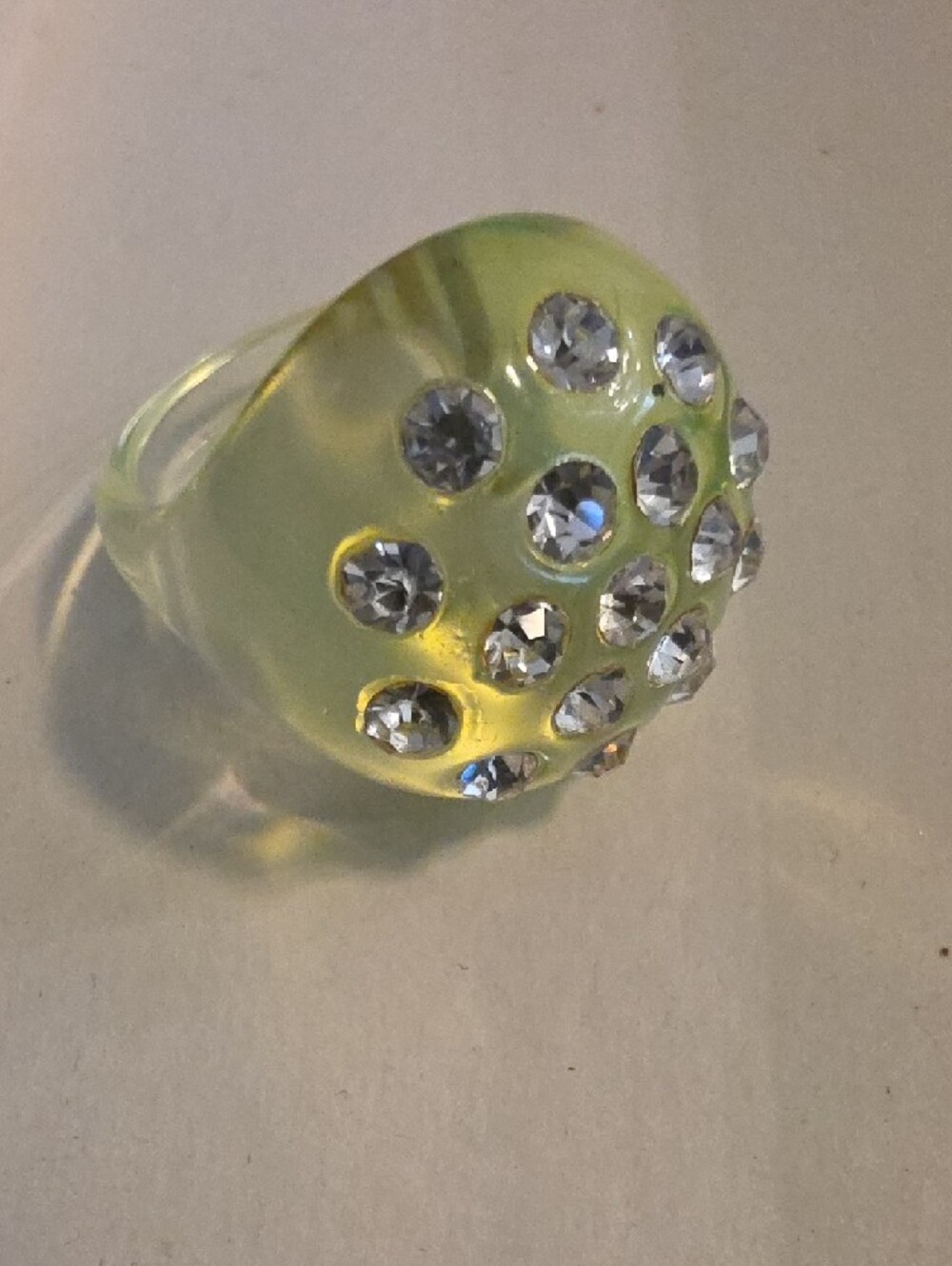 Vintage Lucite & Rhinestone Dome Ring AS: 7.25-7.50